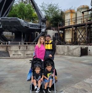 Meet your Posher, Christian